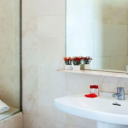 Medium Park Szálloda Sitges