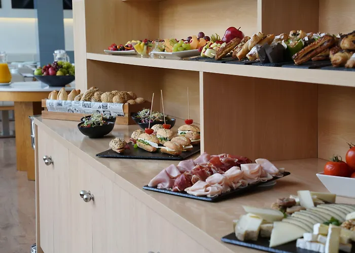 酒店 中锡切斯公园酒店 锡切斯