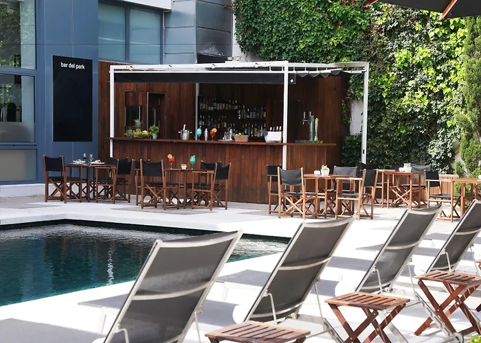 Medium Park Готель