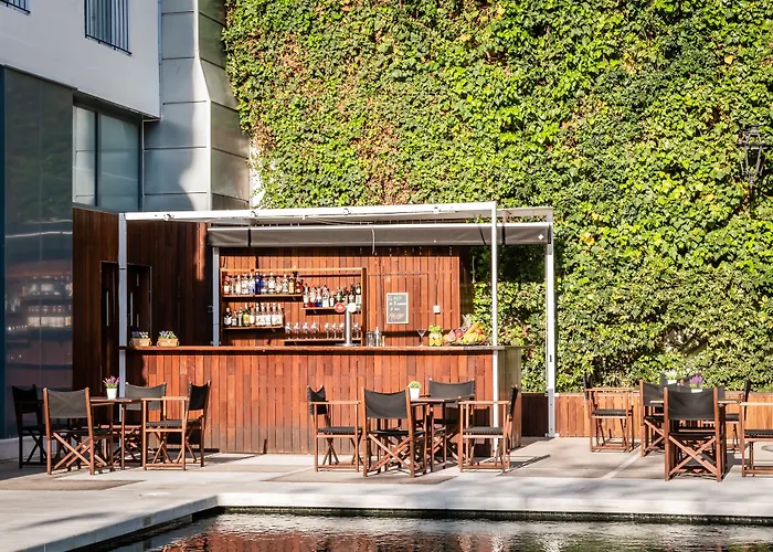 酒店 中锡切斯公园酒店 锡切斯