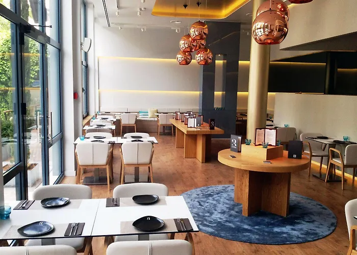 中锡切斯公园酒店 酒店 3*